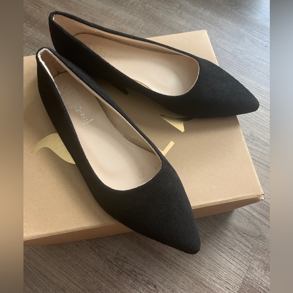 Black ballet work flats